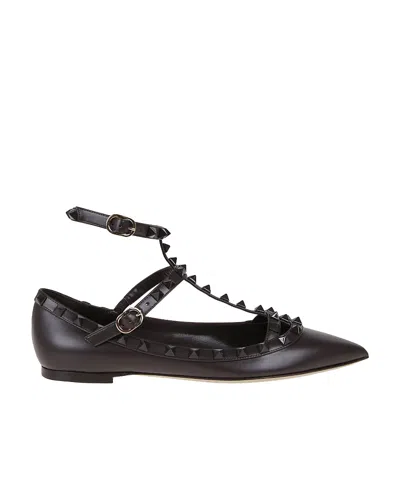 Valentino Garavani Rockstud Leather Ballerina Shoes In Brown