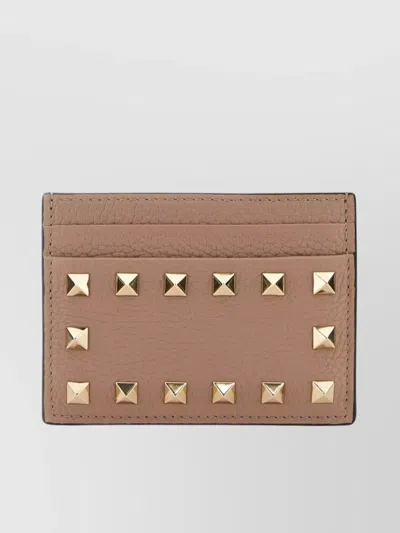 Valentino Garavani Rockstud Leather Card Holder In Brown