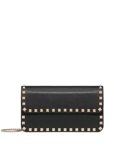 Valentino Garavani Rockstud Textured-leather Clutch In Black