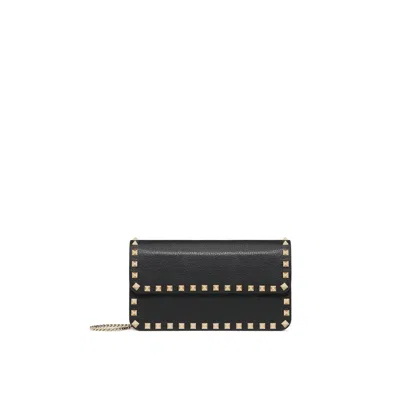 Valentino Garavani Rockstud Leather Clutch In Black