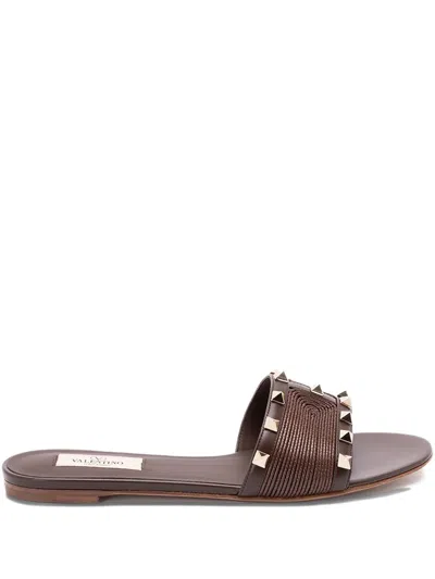 Valentino Garavani Rockstud Leather Flat Sandals In Brown