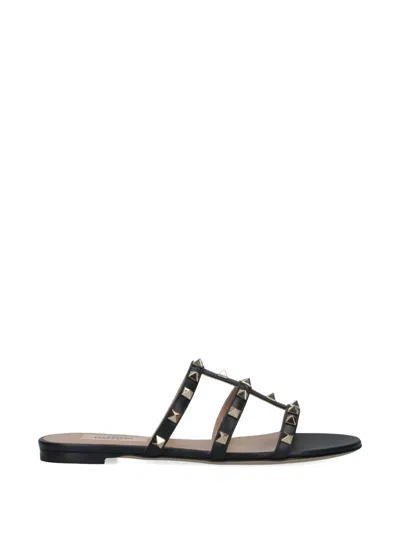 Valentino Garavani Rockstud Caged Leather Flat Slide Sandals In Black