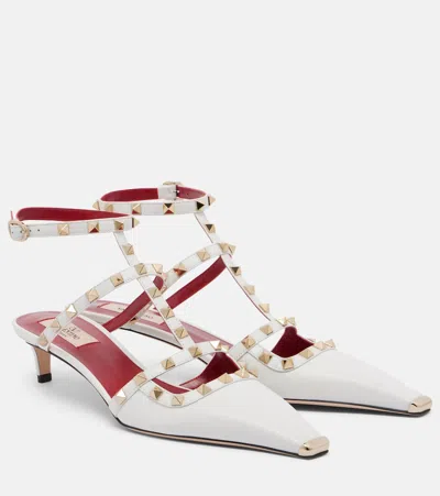 Valentino Garavani Rockstud Leather Pumps In White
