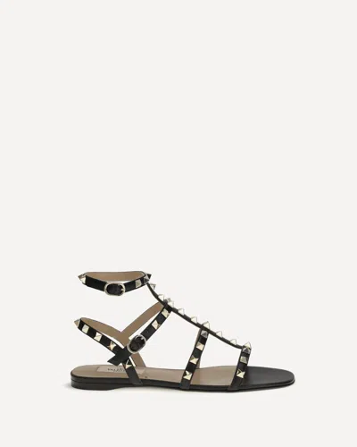 Valentino Garavani Rockstud Calfskin Leather Low-heeled Sandals In Black