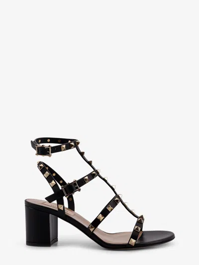 Valentino Garavani Rockstud Leather Sandals With Iconic Studs In Black