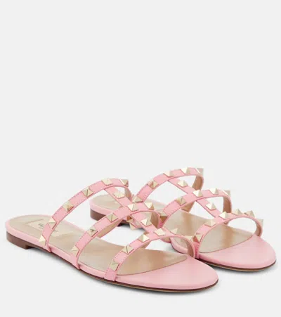 Valentino Garavani Rockstud Leather Slides In Pink