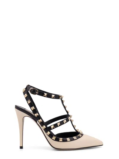 Valentino Garavani Rockstud Leather Slingback With Iconic Studs In Cream