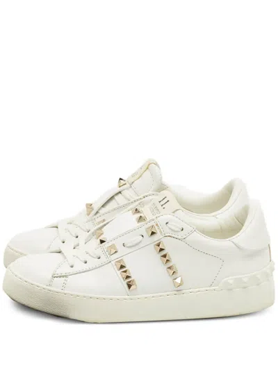 Pre-owned Valentino Garavani Rockstud Leather Sneakers In White