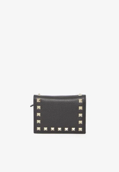 Valentino Garavani Grained Leather Studs Bi-fold Wallet In Gray