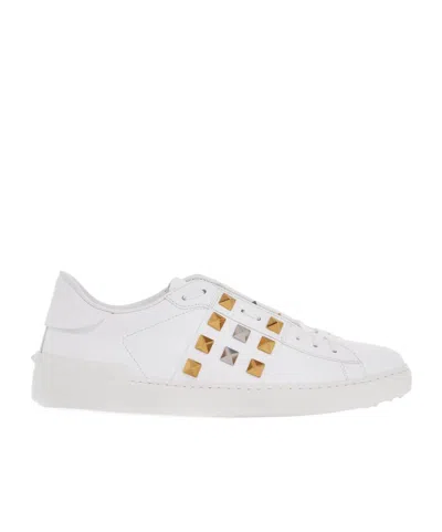 Valentino Garavani Rockstud Low-cut Sneakers In White