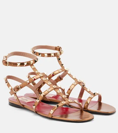 Valentino Garavani Rockstud Metallic Leather Sandals In Brown
