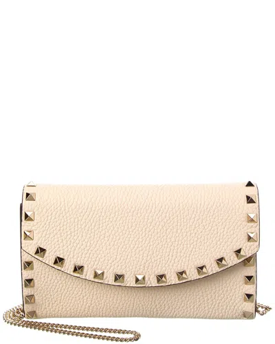Valentino Garavani Valentino Rockstud Mini Grainy Leather Wallet On Chain In Neutral