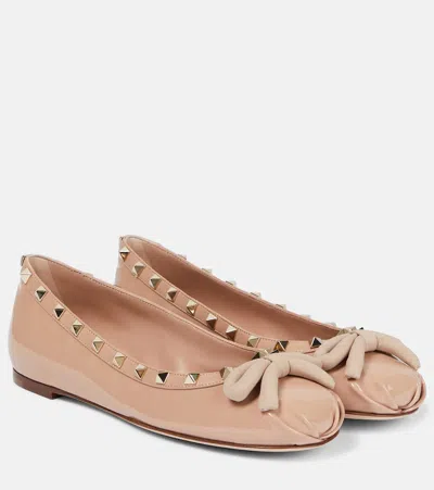 VALENTINO GARAVANI ROCKSTUD PATENT LEATHER BALLET FLATS