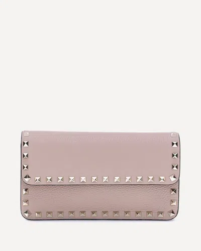 Valentino Garavani Rockstud Pochette With Chain In Pink