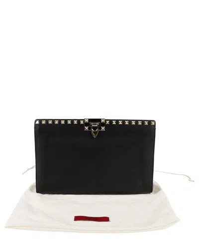 Pre-owned Valentino Garavani Valentino Rockstud Pouch (authentic Pre-loved)