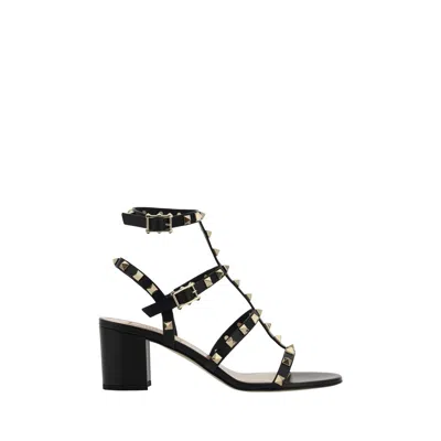 VALENTINO GARAVANI ROCKSTUD PUMPS