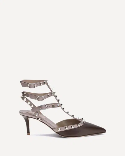 Valentino Garavani Rockstud Pumps In Brown