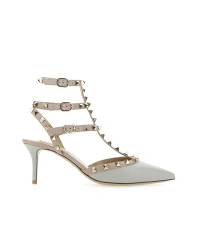 Valentino Garavani Rockstud Pumps In Nude