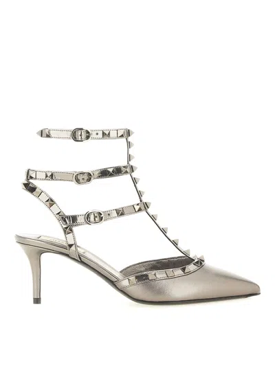 Valentino Garavani Rockstud Pumps In Silver