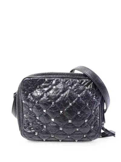 Pre-owned Valentino Garavani Rockstud Quilted Shoulder Bag In Black