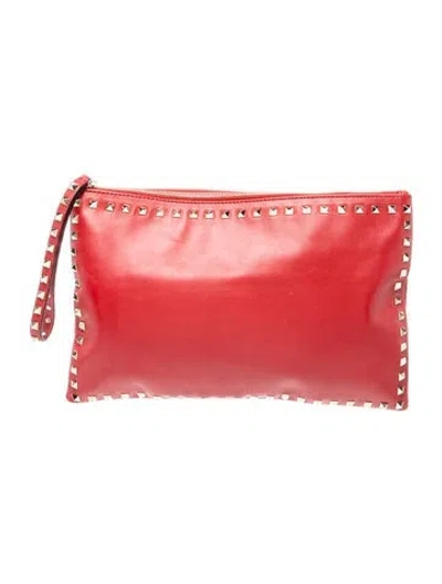 Pre-owned Valentino Garavani Rockstud Rockstud Clutch In Red