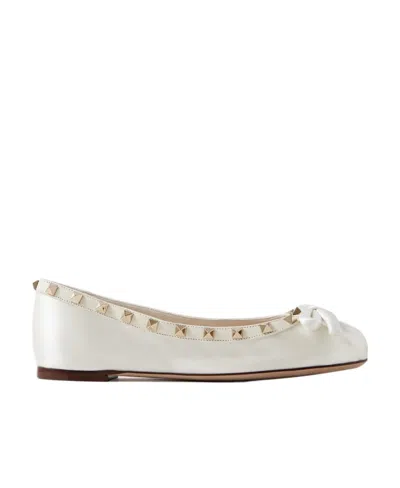 Valentino Garavani Rockstud Satin Ballerina Shoes In White