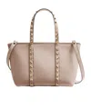 Valentino Garavani Rockstud Shoulder Bag In Nude