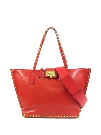 Pre-owned Valentino Garavani Rockstud Shoulder Bag In Red