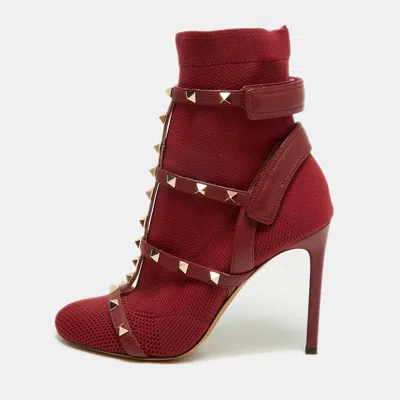 Pre-owned Valentino Garavani Rockstud Size 37 Burgundy Stretch Knit And Leather Ankle Length Boots