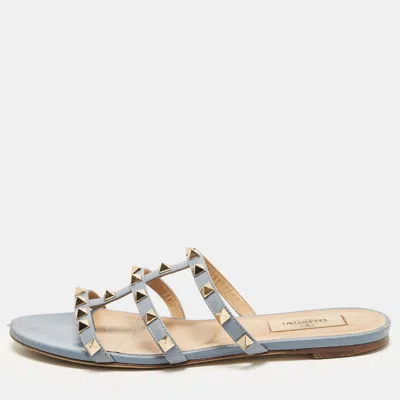Pre-owned Valentino Garavani Rockstud Size 37.5 Blue Leather Flat Slides