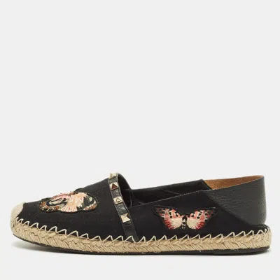 Pre-owned Valentino Garavani Rockstud Size 39 Black Canvas Embroidered Butterfly Espadrille Flats