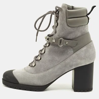 Pre-owned Valentino Garavani Rockstud Size 39 Grey Leather And Suede Combat Boots In Gray