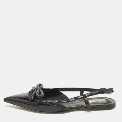 Pre-owned Valentino Garavani Rockstud Size 39.5 Black Leather And Patent Leather Slingback Flats