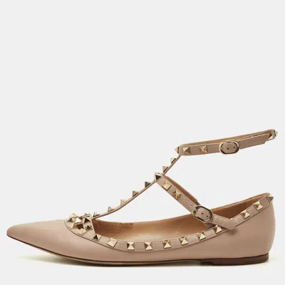 Pre-owned Valentino Garavani Rockstud Size 41 Beige Leather Ballet Flats In Sand