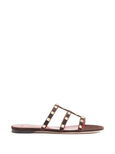 Valentino Garavani Rockstud Slide Sandals In Suede 05mm In Brown