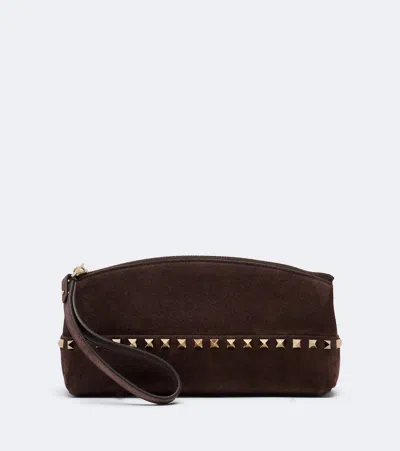 Valentino Garavani Rockstud Small Suede Pouch In Braun