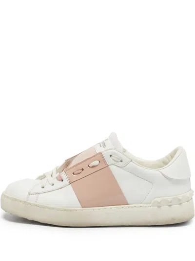 Pre-owned Valentino Garavani Rockstud Sneakers