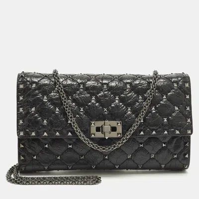Pre-owned Valentino Garavani Rockstud Spike Black Quilted Leather Crossbody Clutch
