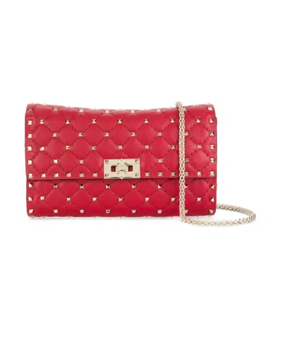 Valentino Garavani Rockstud Spike Shoulder Bag In Red