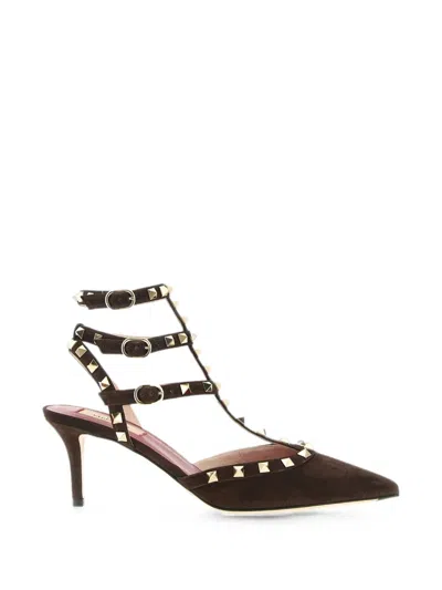 Valentino Garavani Rockstud Studded Heeled Pumps In Brown