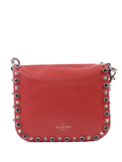 Pre-owned Valentino Garavani Rockstud Studded Shoulder Bag In Red