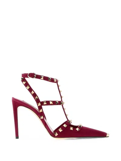 Valentino Garavani Valentino Rockstud Suede Pumps In Red