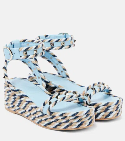Valentino Garavani Wedge-sandalen Rockstud Torchon In Multicolor