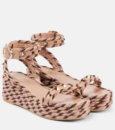 Valentino Garavani Plateausandalen Rockstud Torchon In Multicolor