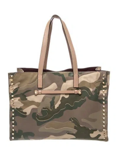Pre-owned Valentino Garavani Rockstud Tote In Green