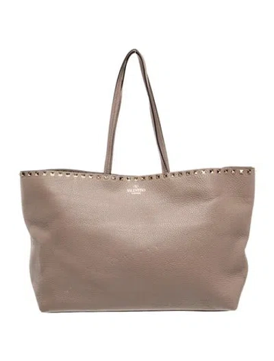 Pre-owned Valentino Garavani Rockstud Tote In Neutral
