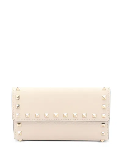 Pre-owned Valentino Garavani Rockstud Tri-fold Wallet In White