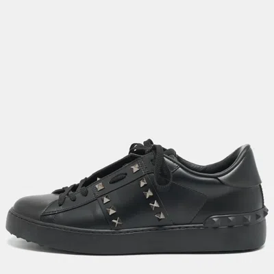 Pre-owned Valentino Garavani Rockstud Untitled Size 40 Black Leather Low Top Sneakers