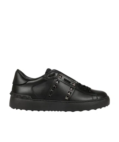 VALENTINO GARAVANI UNTITLED ROCKSTUD LEATHER SNEAKERS