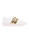 Valentino Signature Rockstud-embellishment Sneakers In White